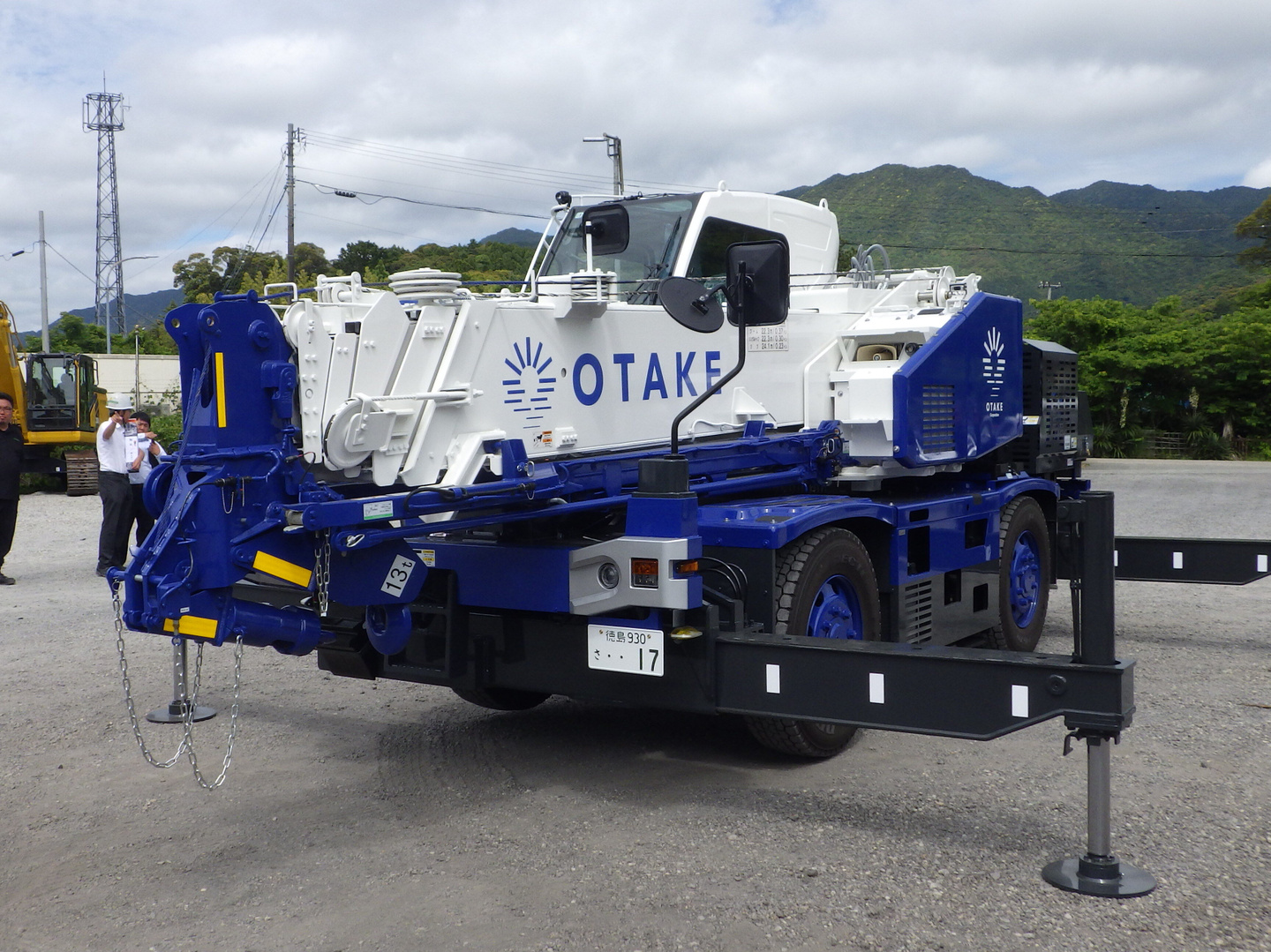 TADANO　GR-130NL Rough Terrain CLANE